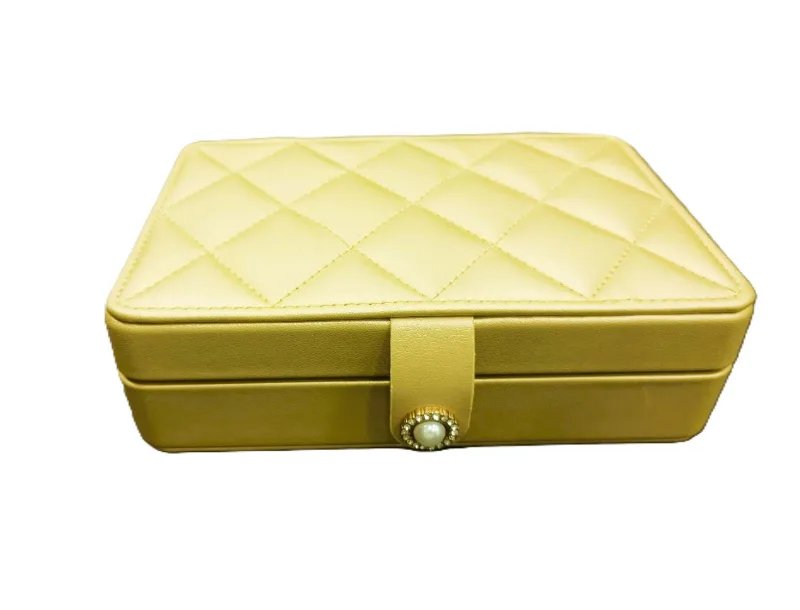 Elle Belle Jewellery Box — view 2